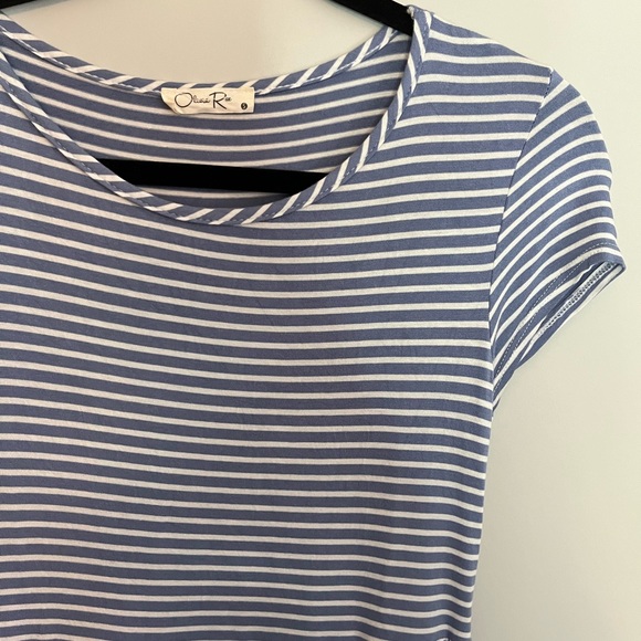 Blue & White Striped Flowy T-Shirt - Small - Picture 2 of 3